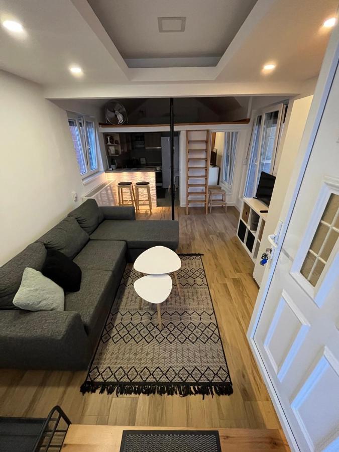 Airport Gate 25 Apartment Ledine Ngoại thất bức ảnh